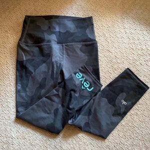 Alo Reve leggings